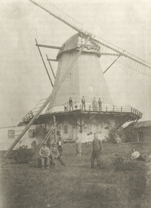 Flgelreparatur an der Arberger Windmhle um 1928